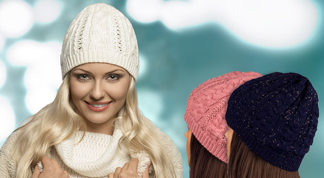 Trendy dámske čiapky v rôznych farbách