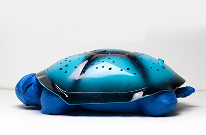 Hrajúca svietiaca plyšová korytnačka - modrá