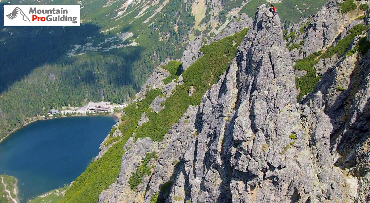 Vystúpte na vrchol Ihla v Ostrve vo Vysokých Tatrách s certifikovaným horským vodcom
