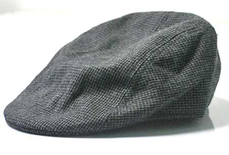Pánska baretka - farba čierno-sivá so vzorom