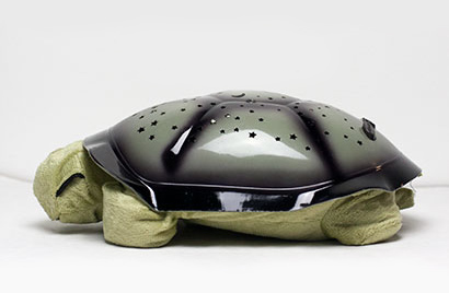 Svietiaca plyšová korytnačka - zelená