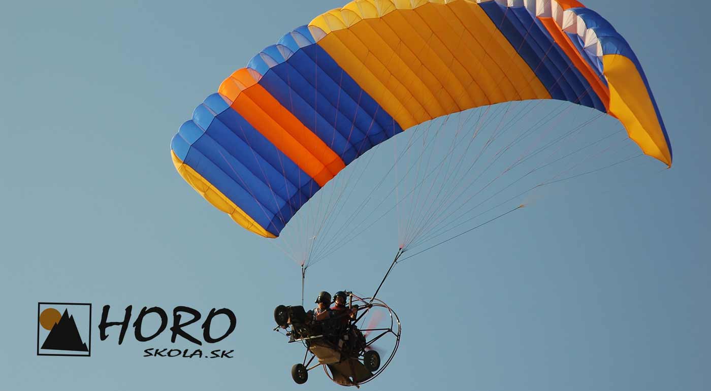 Motorový paragliding v tandeme - precíťte adrenalín a užite si krásu Liptova z oblakov!