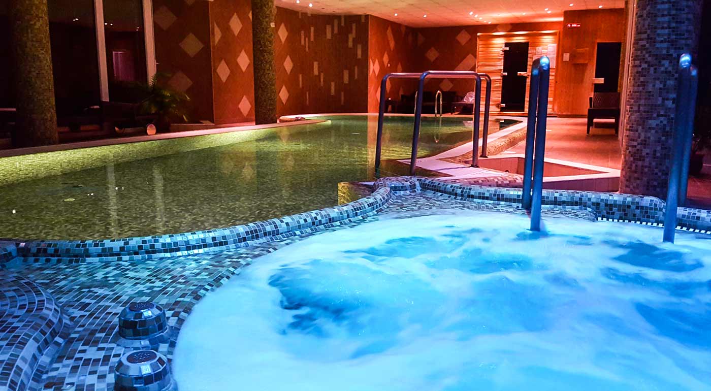 Maďarsko: Neobmedzený wellness relax a skvelá polpenzia v Hoteli Club Főnix v kúpeľnom meste Hévíz