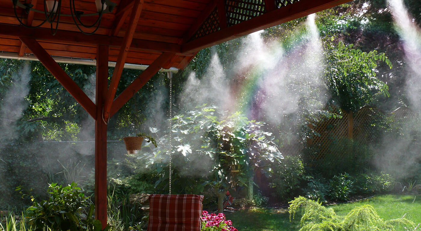 Vodná hmla - ochladzovač vzduchu na terasu alebo do záhrady, ktorý tiež odoženie otravný hmyz