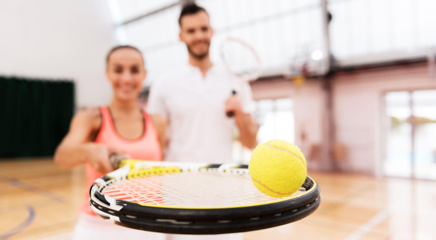 Tenis s trénerom alebo prenájom tenisového kurtu v Petržalke