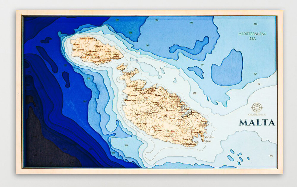 Drevená mapa Malta (rozmer 60 x 38 cm)