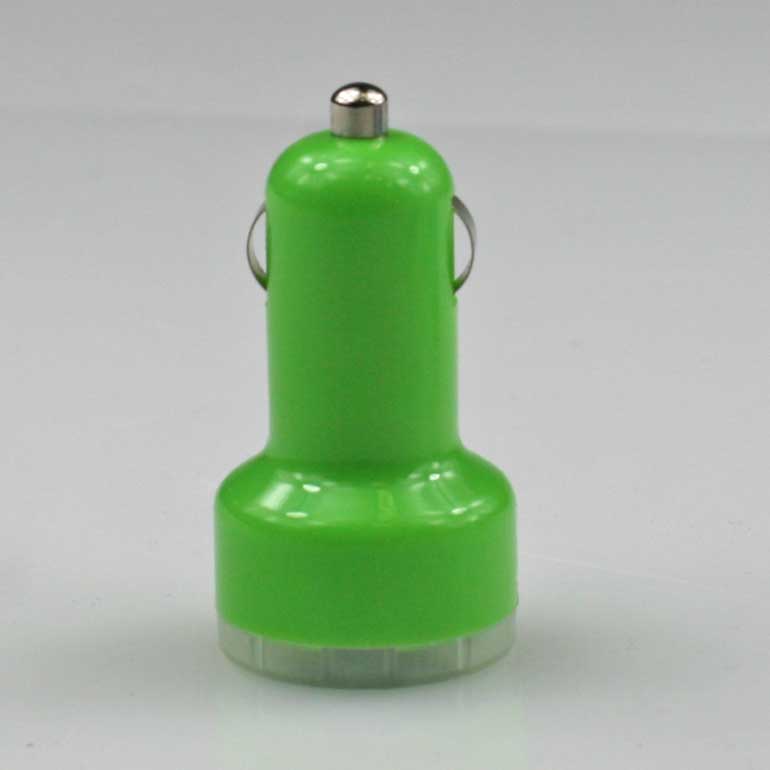 USB auto nabíjačka zelená